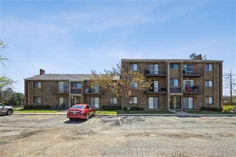 apartments des plaines|Des Plaines, IL rentals